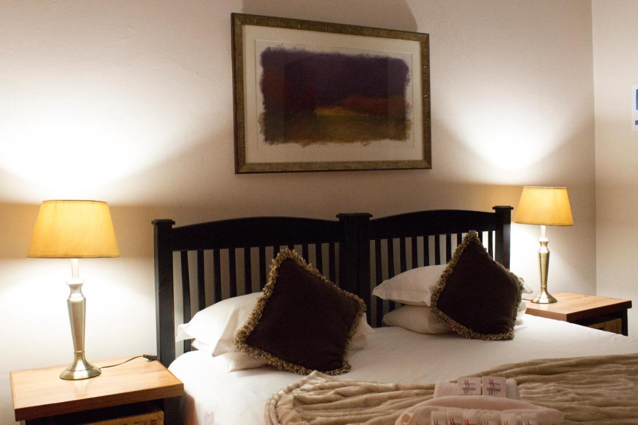 Imperani Guesthouse 菲克斯堡 外观 照片