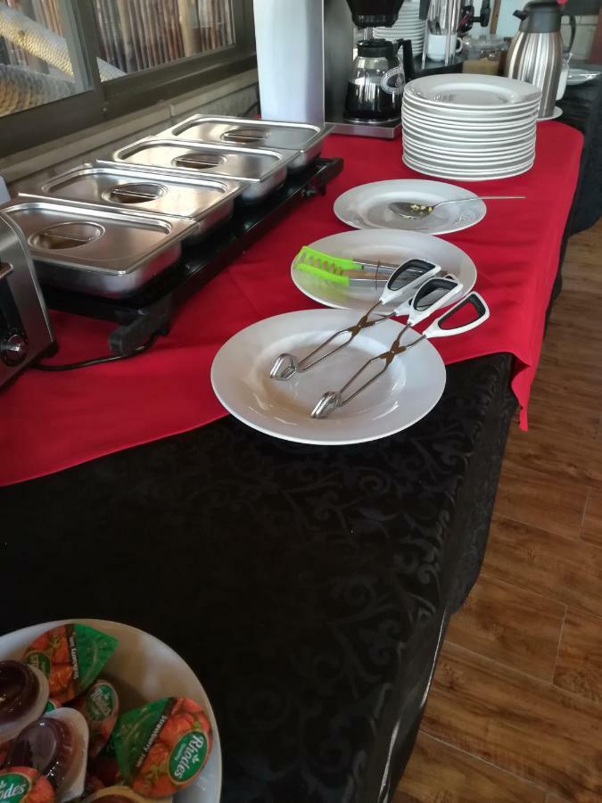 Imperani Guesthouse 菲克斯堡 外观 照片